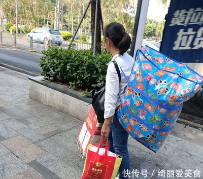 年末寒潮中的打工者 龍華汽車站的職業(yè)中介與漂泊者的困境